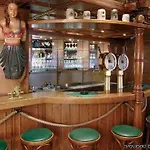 Luebecker Hof 4*