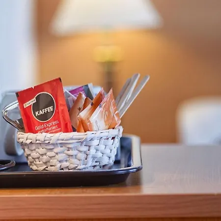 Luebecker Hof מלון