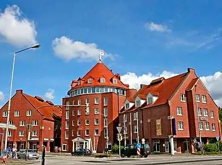 Hotel Golden Tulip Luebecker Hof 4*