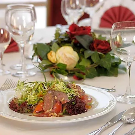 Golden Tulip Luebecker Hof 4*