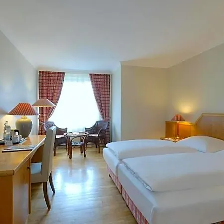 Golden Tulip Luebecker Hof 4* Stockelsdorf