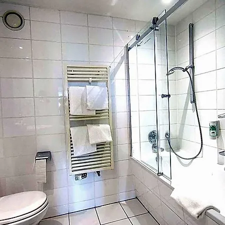 Golden Tulip Luebecker Hof Hotel 4*