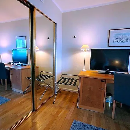 Golden Tulip Luebecker Hof Hotel