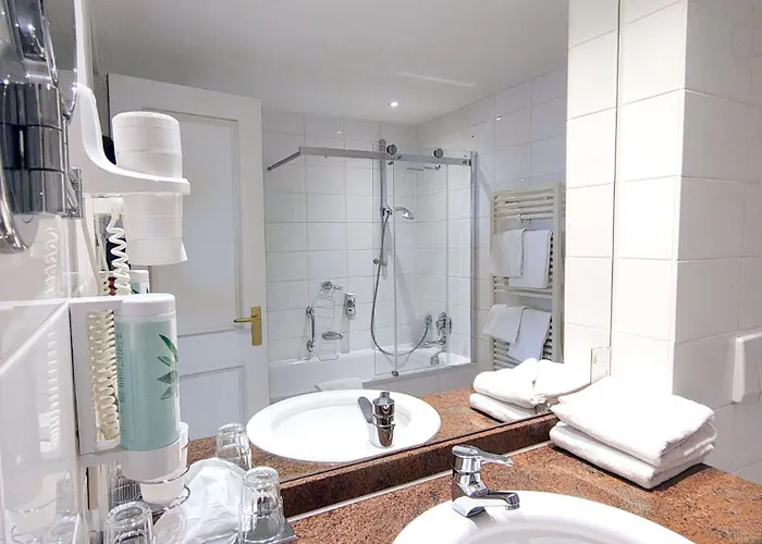 Luebecker Hof Hotell 4*