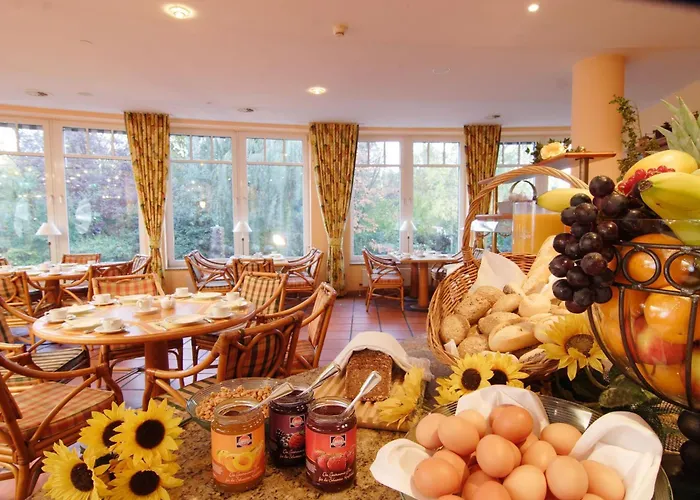 Luebecker Hof Szálloda 4*